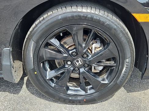 Certified 2023 Honda Odyssey Sport image 8