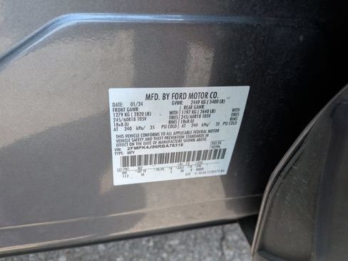 Used 2024 Ford Edge SEL AWD/4WD image 27