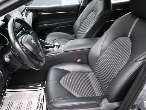 Used 2024 Toyota Camry SE FWD image 21