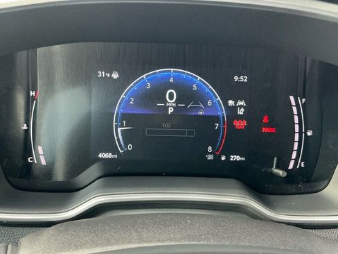 Certified 2025 Toyota Corolla Cross XLE image 21