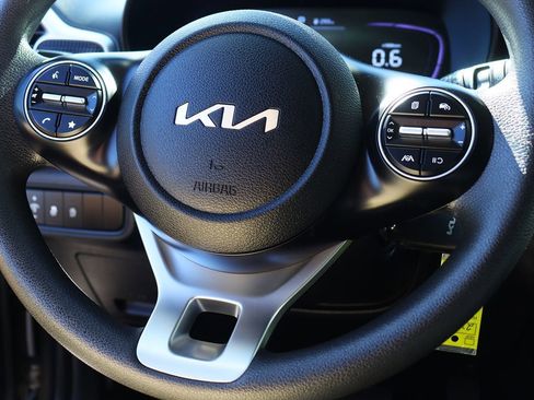 Used 2024 Kia Soul LX w/ Option Group 015 image 55