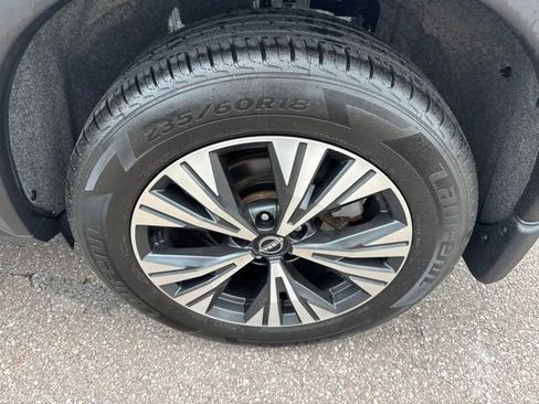 Certified 2023 Nissan Rogue SV AWD/4WD image 31
