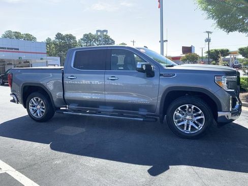 Used 2021 GMC Sierra 1500 SLT w/ SLT Premium Plus Package AWD/4WD image 9