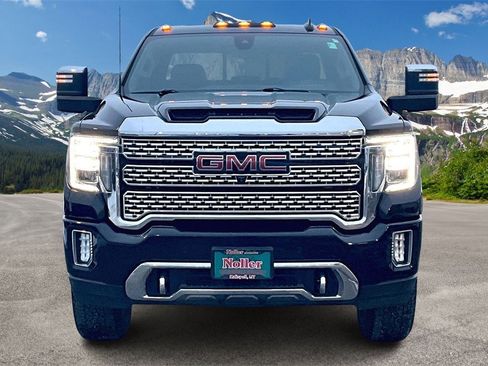 Used 2021 GMC Sierra 3500 Denali w/ Denali Ultimate Package image 3