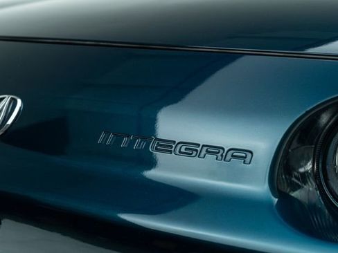 Used 1996 Acura Integra LS image 12