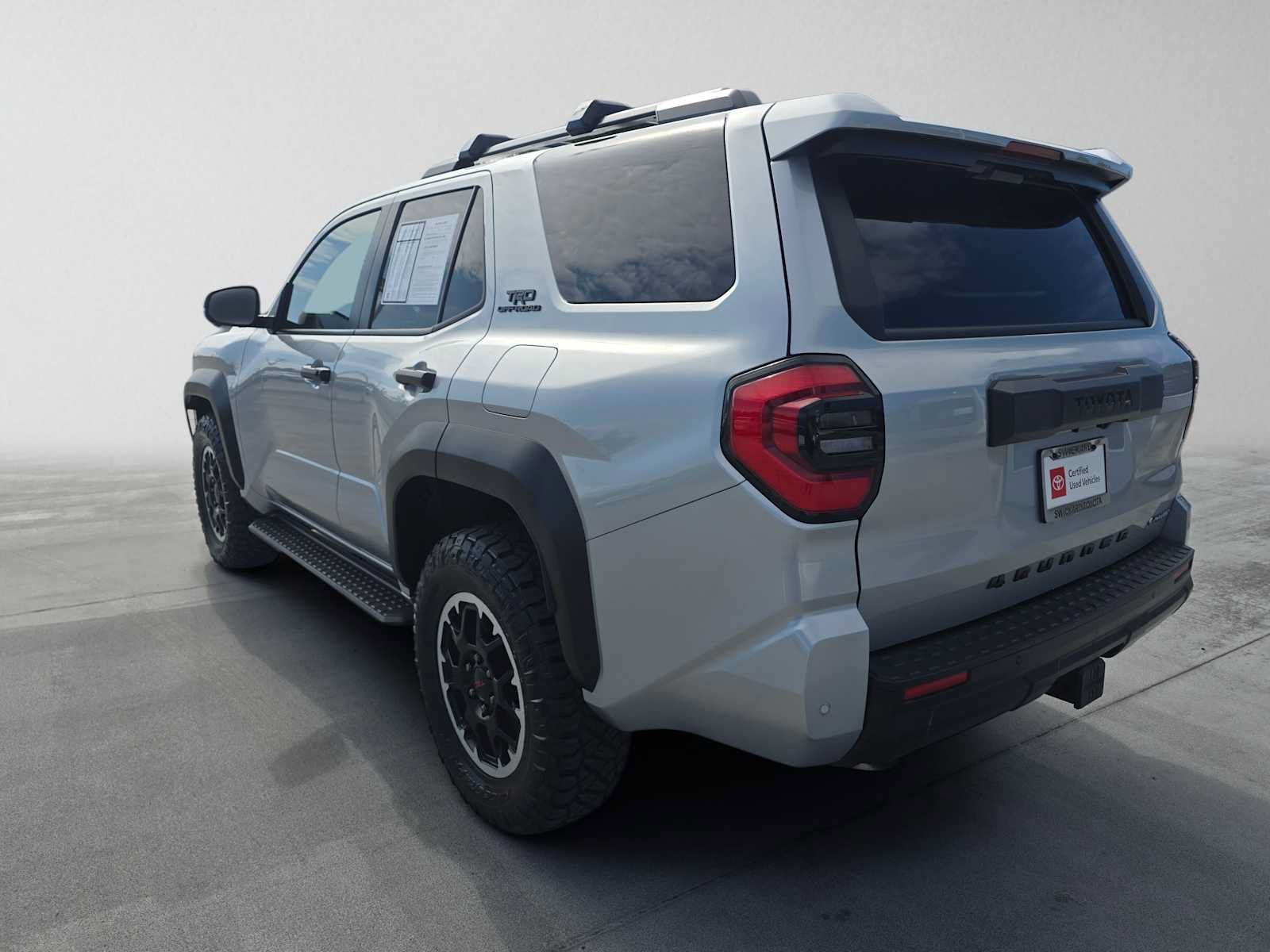 Certified 2025 Toyota 4Runner TRD Off-Road Premium AWD/4WD image 5