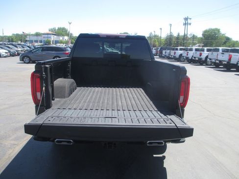Used 2025 GMC Sierra 1500 Denali Ultimate AWD/4WD image 8
