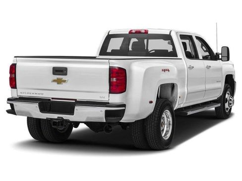 Used 2015 Chevrolet Silverado 3500 W/T w/ WT Convenience Package AWD/4WD image 12