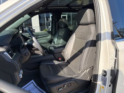 Used 2022 GMC Yukon Denali image 10