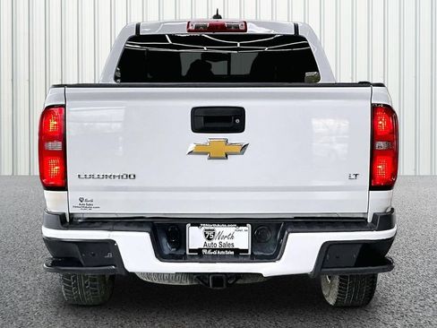 Used 2015 Chevrolet Colorado LT AWD/4WD image 5