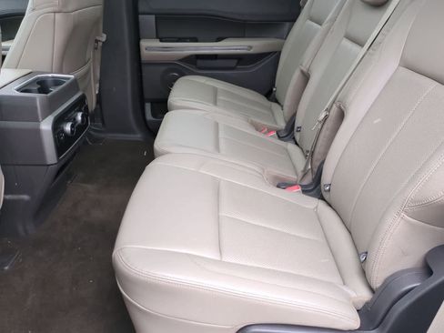 Used 2021 Ford Expedition XLT image 20