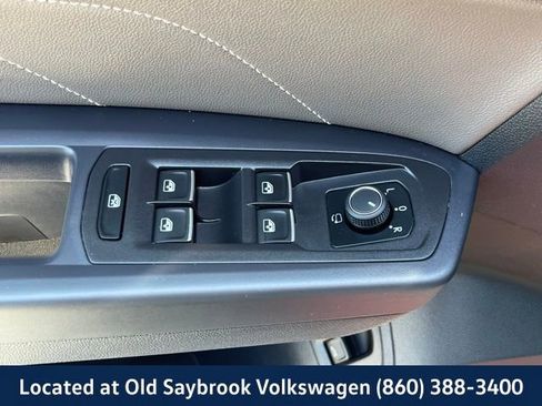Used 2022 Volkswagen Atlas SEL Premium image 33