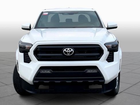 Used 2024 Toyota Tacoma SR5 image 6
