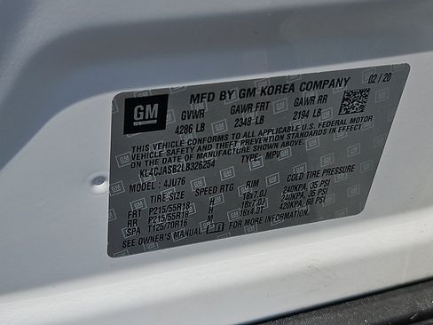 Used 2020 Buick Encore Preferred FWD image 26