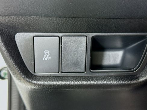 New 2026 Honda HR-V EX-L image 9