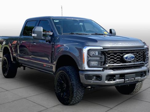 Certified 2023 Ford F250 Lariat w/ Lariat Ultimate Package AWD/4WD image 4