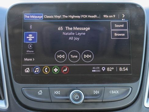 Used 2025 Chevrolet Malibu LT image 24