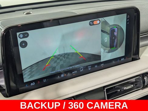 Used 2025 Lincoln Aviator AWD w/ Equipment Group 101A image 9