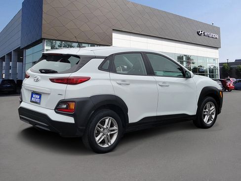 Certified 2021 Hyundai Kona SE AWD/4WD image 2