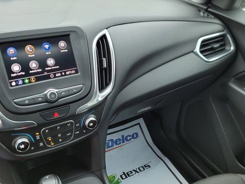 Used 2020 Chevrolet Equinox LT w/ Driver Convenience Package image 21