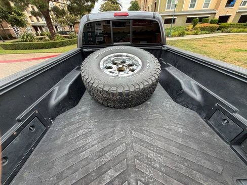 Used 2013 Toyota Tacoma PreRunner w/ TRD Off-Road Pkg RWD image 10
