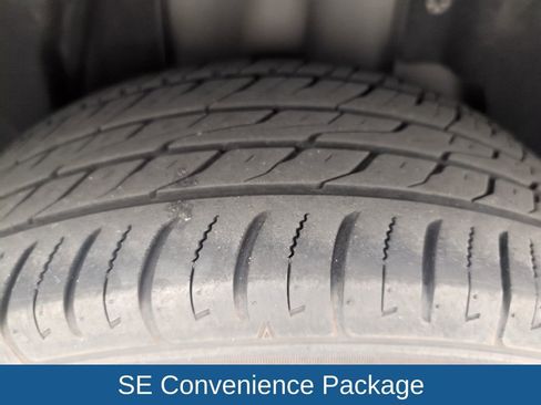 Used 2014 Ford Escape SE w/ Equipment Group 201A image 20