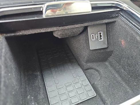 Used 2022 Lincoln Nautilus Black Label w/ Class II Trailer Tow Package image 27