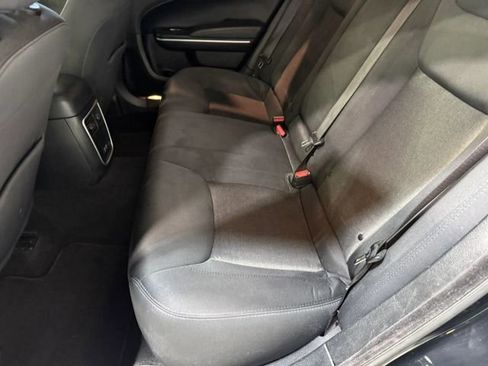 Used 2023 Chrysler 300 Touring w/ Sport Appearance Package RWD image 23