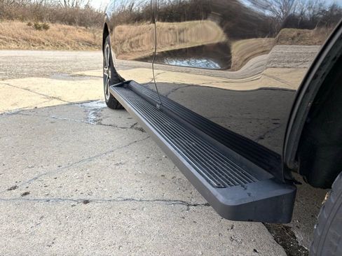 Used 2020 Ford Expedition Limited w/ Equipment Group 303A image 12