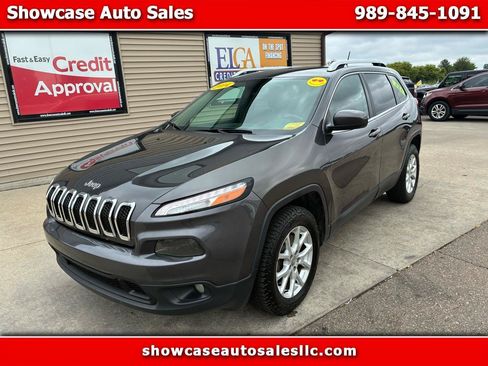 Used 2014 Jeep Cherokee Latitude w/ Cold Weather Group AWD/4WD image 1