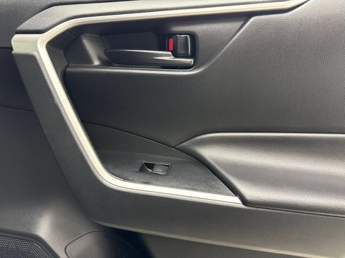Used 2023 Toyota RAV4 LE FWD image 45