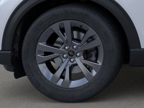 New 2026 Ford Explorer Active AWD/4WD image 19