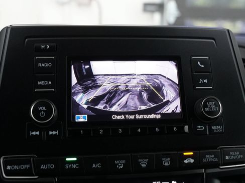 Used 2019 Honda Odyssey LX image 25