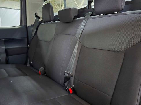 Used 2023 Ford Maverick XL image 19