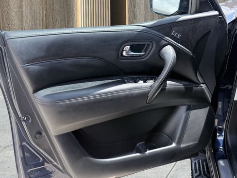 Used 2020 INFINITI QX80 Luxe w/ Proassist Package RWD image 18