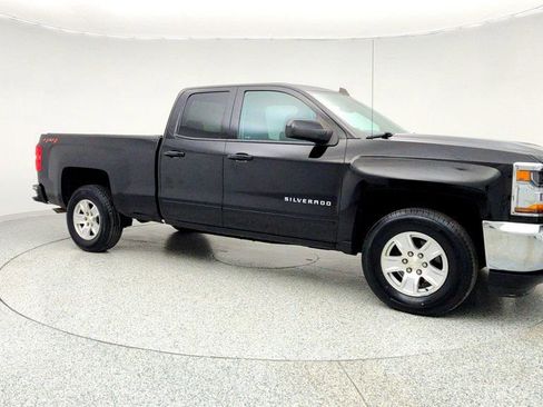 Used 2018 Chevrolet Silverado 1500 LT image 3