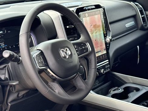 New 2026 RAM 1500 Big Horn AWD/4WD image 17