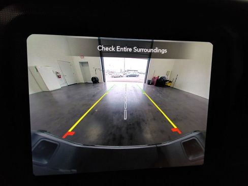 Used 2021 Jeep Gladiator Overland image 29