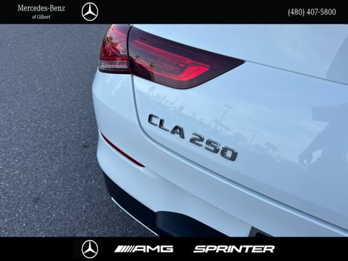 Used 2023 Mercedes-Benz CLA 250 image 5