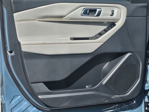 New 2026 Ford Explorer Active w/ Active Comfort Package image 36