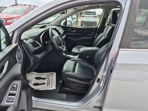 Used 2023 Subaru Ascent Limited w/ Technology Package AWD/4WD image 17
