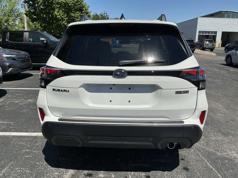 New 2026 Subaru Forester Touring AWD/4WD image 6