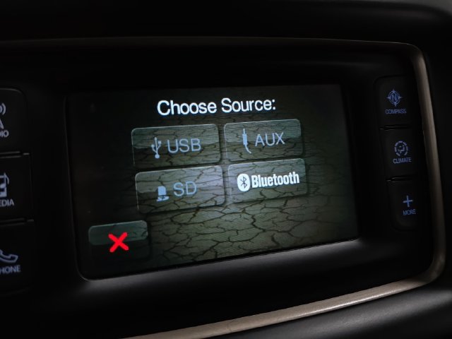 Used 2016 Jeep Grand Cherokee Laredo w/ Quick Order Package 23E AWD/4WD image 21