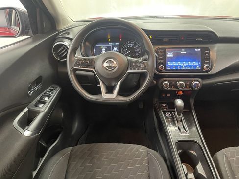 Used 2023 Nissan Kicks SV image 28