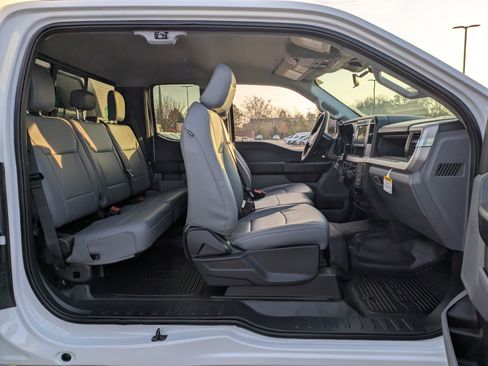 New 2026 Ford F550 4x4 Supercab Super Duty image 32