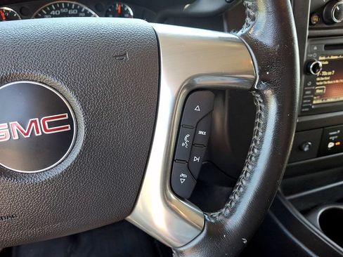 Used 2019 GMC Savana 2500 Extended w/ Enhanced Convenience Package RWD image 20