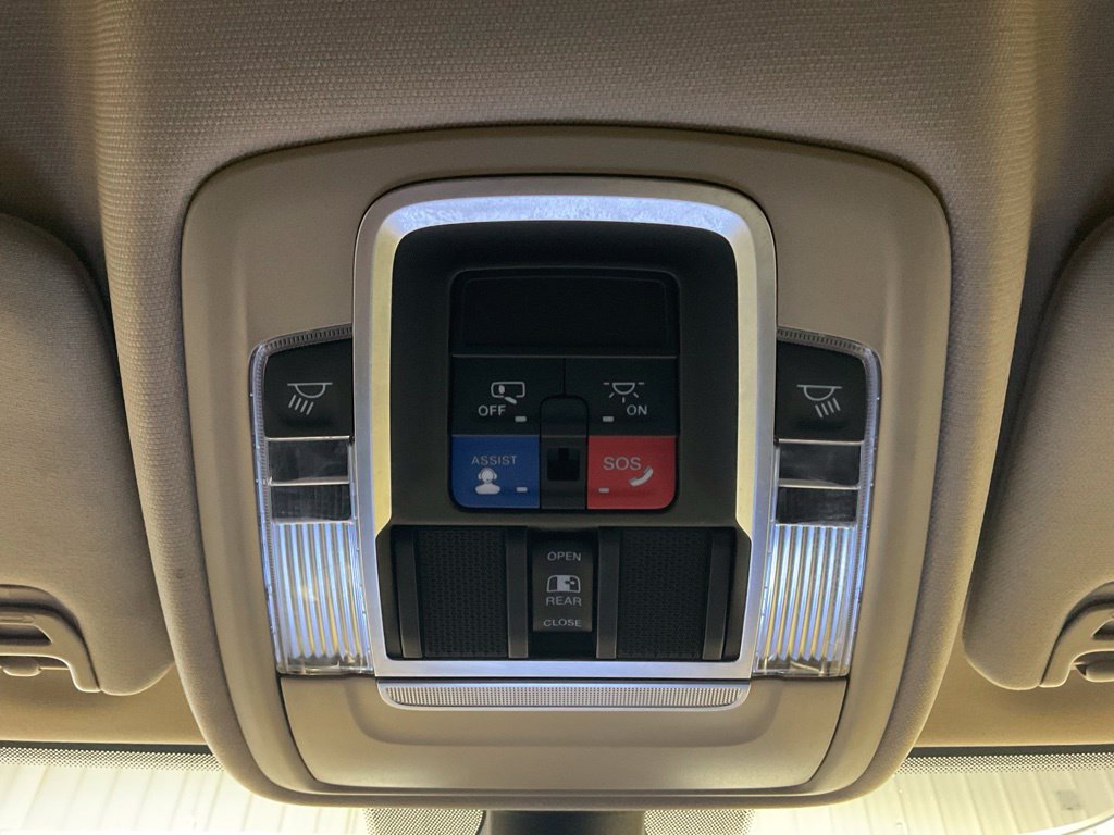 Used 2022 RAM 2500 Laramie AWD/4WD image 31