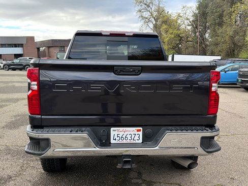 Certified 2024 Chevrolet Silverado 2500 LT w/ Convenience Package image 6