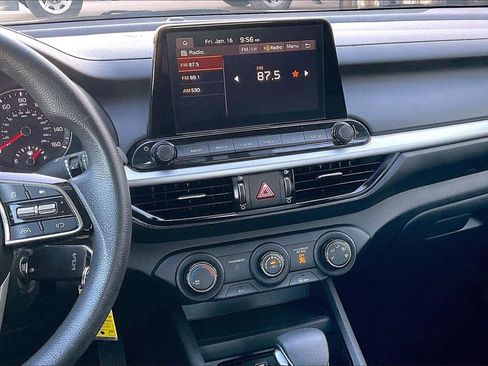 Certified 2024 Kia Forte LXS image 6