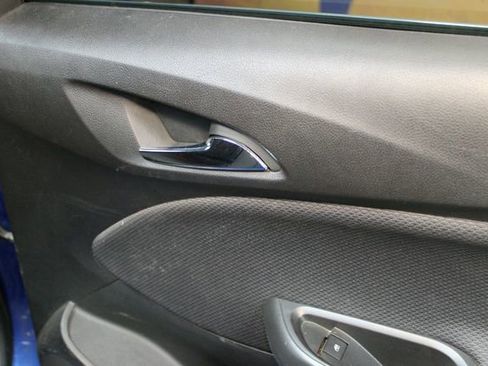 Used 2018 Chevrolet Cruze LT w/ LT True North Edition image 8